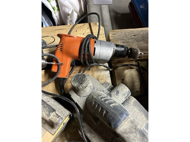 10x diverse gereedschap w.o. boor, slijptol w.o. makita, dewalt - afbeelding 6 van  7