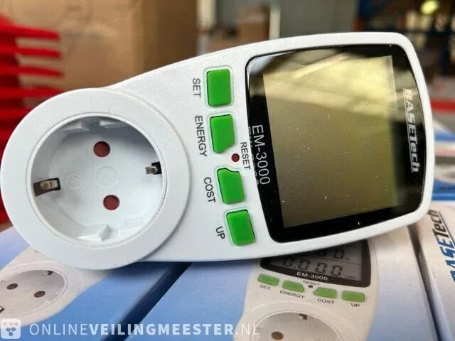 10x energiekostenmeters en 24x osram led tl-lampen basetech - afbeelding 4 van  11