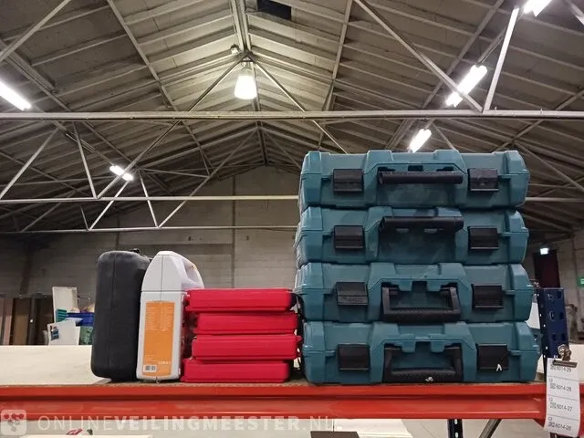 10x koffer o.a. makita en knipex - afbeelding 1 van  6