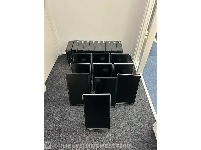 10x lenovo thinkcentre m79 pc's + 10x dell 20 inch monitoren lenovo & dell, thinkcentre m79 - afbeelding 1 van  5