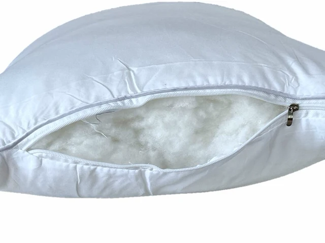 10x norwegian white premium hoofdkussen - afbeelding 2 van  4