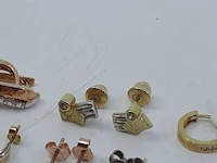 10x paar gouden oorstekers en oorbellen, 14 karaats - afbeelding 5 van  11