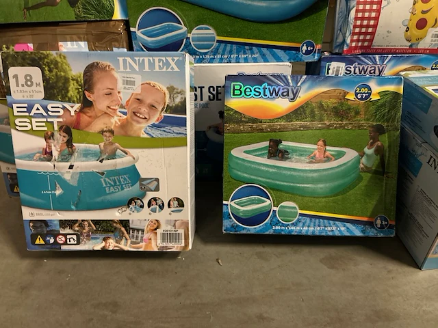 10x zwembaden opblaasbaar en accessoires bestway, intex - afbeelding 3 van  6