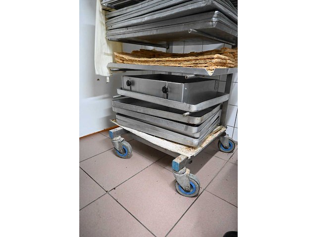 11-delige rvs patisseriewagen - afbeelding 4 van  4