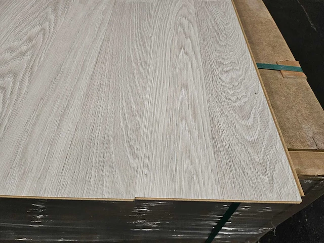 11 m2 laminaat plank - 1285 x 192 x 8 mm - afbeelding 3 van  3