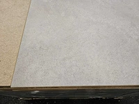 11 m2 laminaat tegel - 610 x 610 x 8 mm - afbeelding 2 van  3