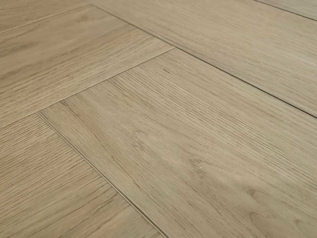 11 m2 pvc spc click visgraat - 750 x 150 x 6 mm - afbeelding 1 van  3