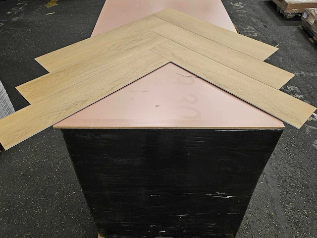 11 m2 pvc spc click visgraat - 750 x 150 x 6 mm - afbeelding 3 van  3