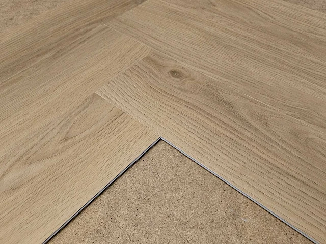 11 m2 pvc spc click visgraat - 750 x 150 x 6 mm - afbeelding 2 van  3