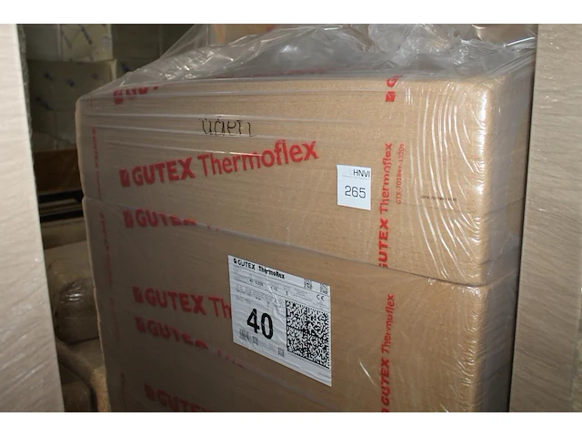 11 verpakkingen isolatiemateriaal gutex thermoflex 40 mm 135 x 57.5 cm (ruim 80 m2) met isolatiewaarde rs 1... - afbeelding 1 van  3