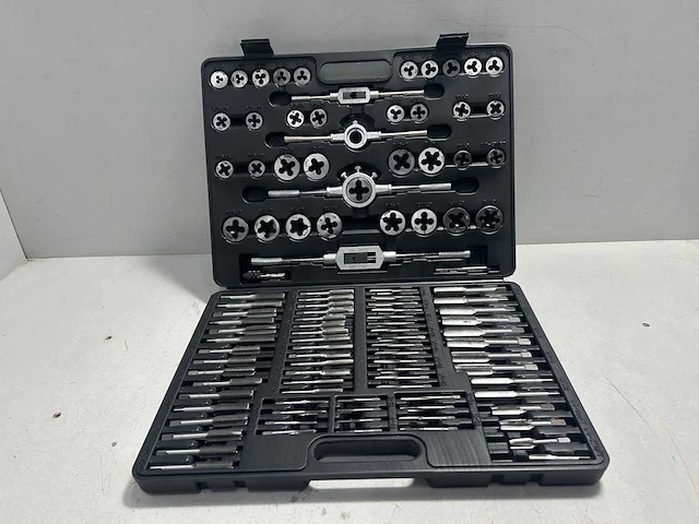 110 delige tappenset - afbeelding 1 van  1