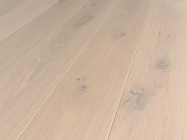 110 m2 parket eiken xl mutliplank - 2200 x 180 x 14 mm - afbeelding 1 van  4