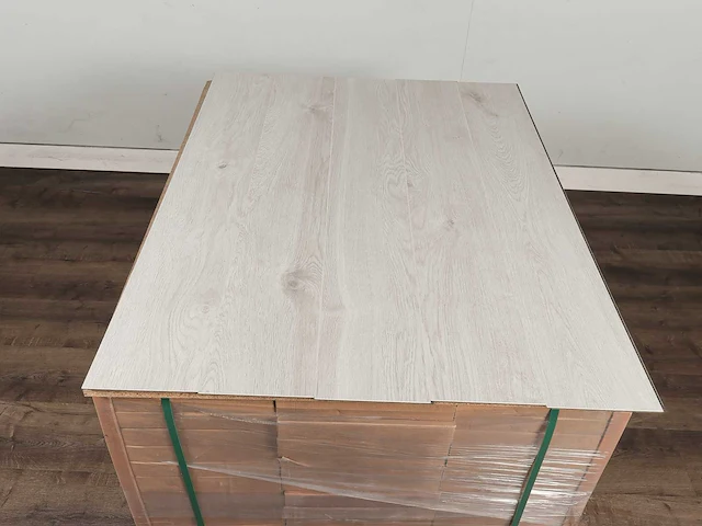 111 m2 laminaat plank - 1285 x 192 x 8 mm - afbeelding 3 van  4