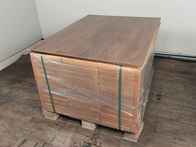 113 m2 laminaat plank - 1288 x 195 x 8 mm - afbeelding 4 van  4