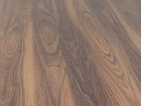 117 m2 laminaat plank - 1380 x 193 x 8+2 mm - afbeelding 1 van  4