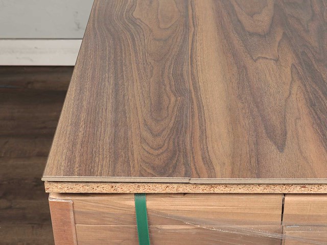 117 m2 laminaat plank - 1380 x 193 x 8+2 mm - afbeelding 2 van  4