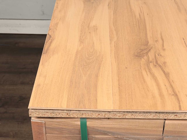 117 m2 laminaat plank - 1383 x 193 x 8 mm - afbeelding 2 van  4