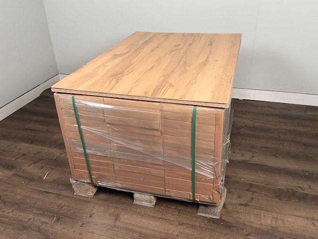 117 m2 laminaat plank - 1383 x 193 x 8 mm - afbeelding 4 van  4