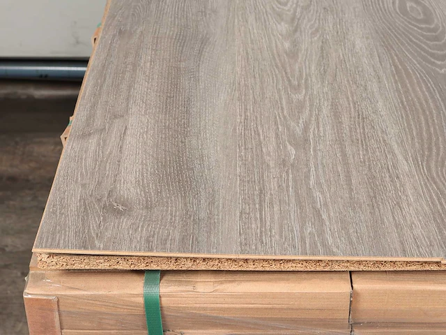 118 m2 laminaat plank - 1285 x 192 x 7 mm - afbeelding 2 van  4