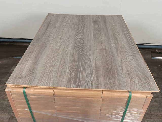118 m2 laminaat plank - 1285 x 192 x 7 mm - afbeelding 3 van  4
