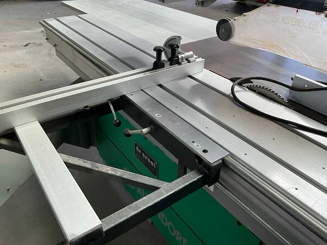 1196 altendorf f45 formaatcirkelzaagmachine - afbeelding 2 van  15