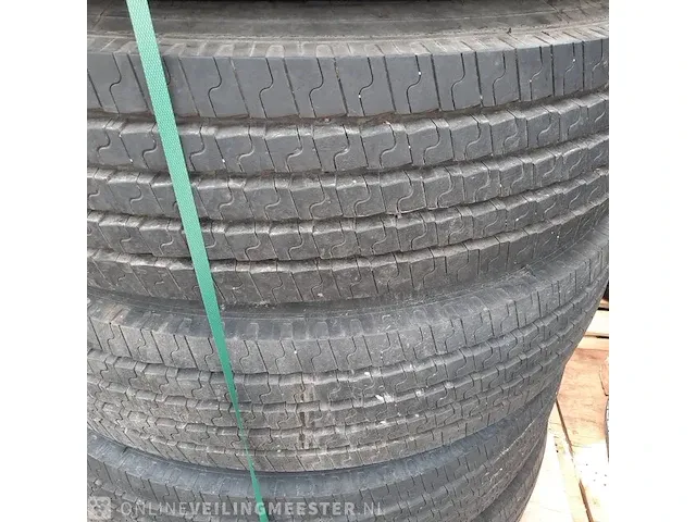 11x vrachtwagenband michelin, xze2+ - afbeelding 5 van  5