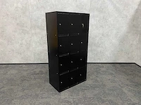 12-deurs lockerkast zwart met sleutels - afbeelding 1 van  7