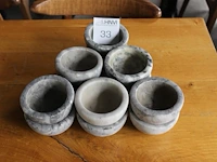 12 hardstenen schaaltjes met doorsnede 12 cm. - afbeelding 2 van  2