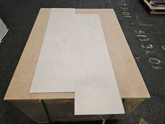 12 m2 pvc spc click tegel - 610 x 305 x 4 mm - afbeelding 3 van  3