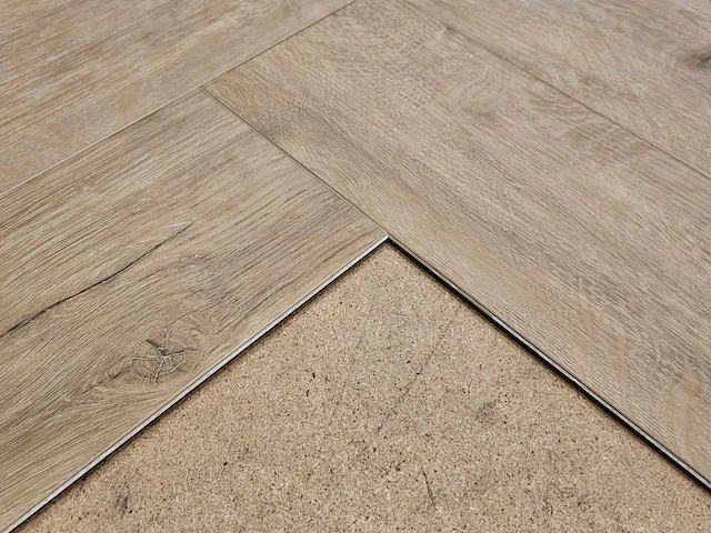 12 m2 pvc spc click visgraat - 750 x 150 x 5 mm - afbeelding 2 van  3