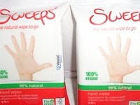12 pakjes met 15 stuks handwipes vochtige doekjes - afbeelding 1 van  3