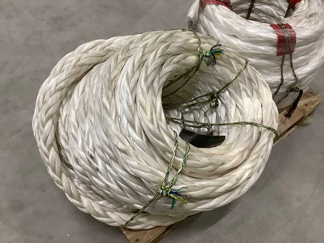 12 strengs dyneema touw circa 44mm. 50m (2x) - afbeelding 4 van  4