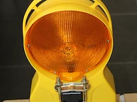 12 waarschuwing/afzetlampen in doos weams incl. accu's - afbeelding 4 van  4