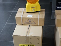 12 waarschuwing/afzetlampen in doos weams incl. accu's - afbeelding 2 van  4