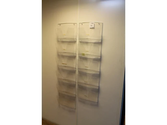 12 wandbrievenbakjes lyreco 36 x 26 cm. - afbeelding 2 van  3