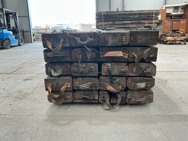 120 balken amerikaans grenenhout 200x30x15cm - lumber - afbeelding 8 van  13