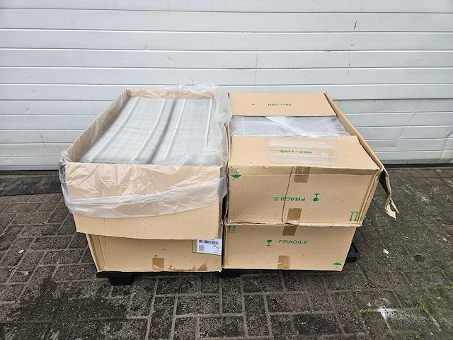 1200 stuks sluitbare plastic trays - afbeelding 1 van  4