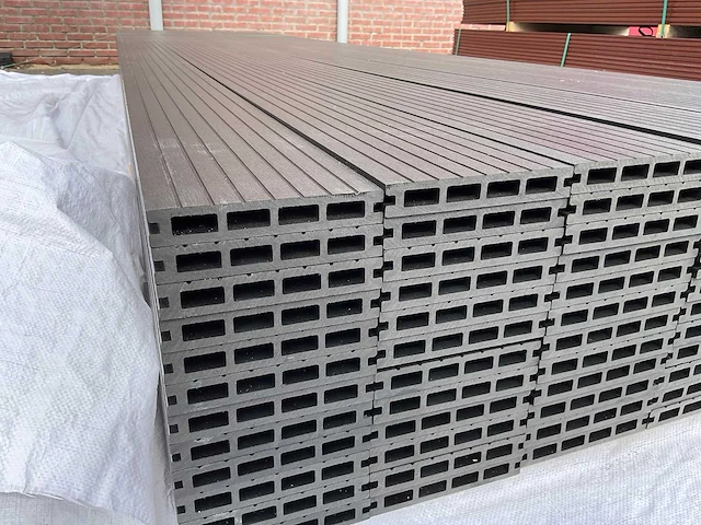 12,1 m² composiet vlonderplank antraciet 420x14.5x2.3 cm - afbeelding 5 van  6