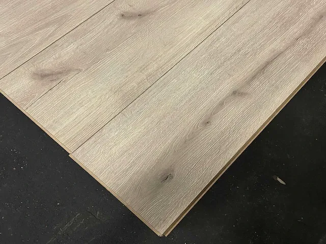 121 m2 nature laminaat - 1380 x 246 x 8 mm - afbeelding 2 van  4