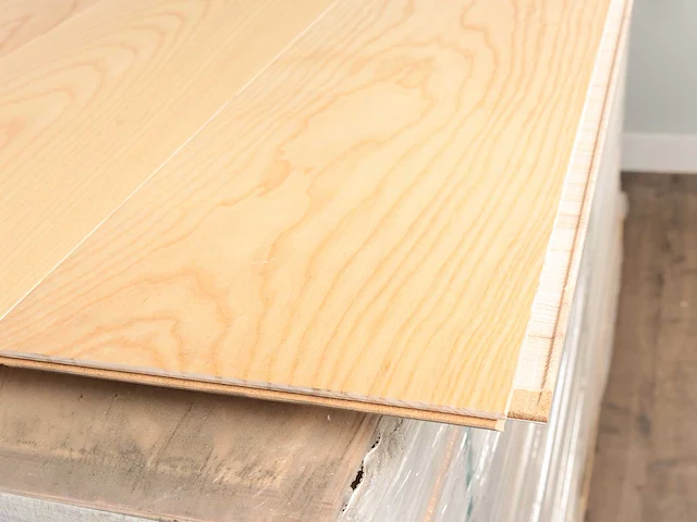 121 m2 parket essen xl mutliplank - 2200 x 209 x 14 mm - afbeelding 2 van  4