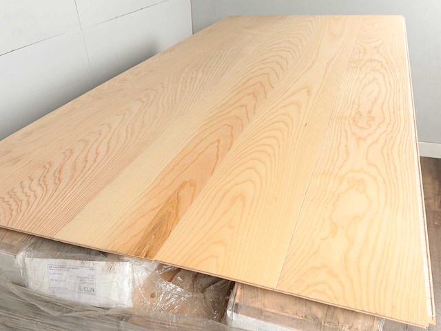 121 m2 parket essen xl mutliplank - 2200 x 209 x 14 mm - afbeelding 3 van  4