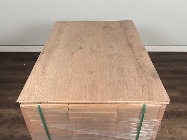 122 m2 laminaat plank - 1383 x 193 x 8 mm - afbeelding 3 van  4