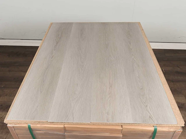 122 m2 pvc spc click plank met xps onderlaag - 1220 x 228 x 6 mm - afbeelding 3 van  4