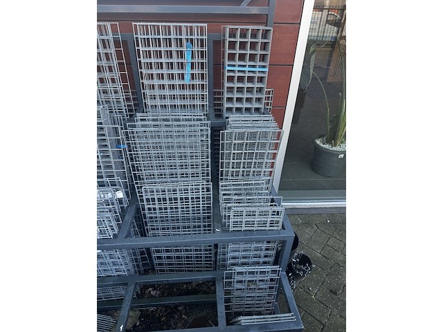 123 steenkorvenrek + voorraad - afbeelding 4 van  5