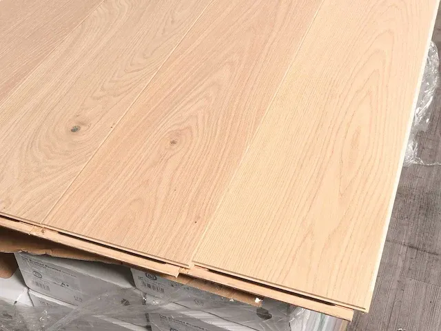 124 m2 multiplank xl eiken parket - 2200 x 207 x 14 mm - afbeelding 2 van  4