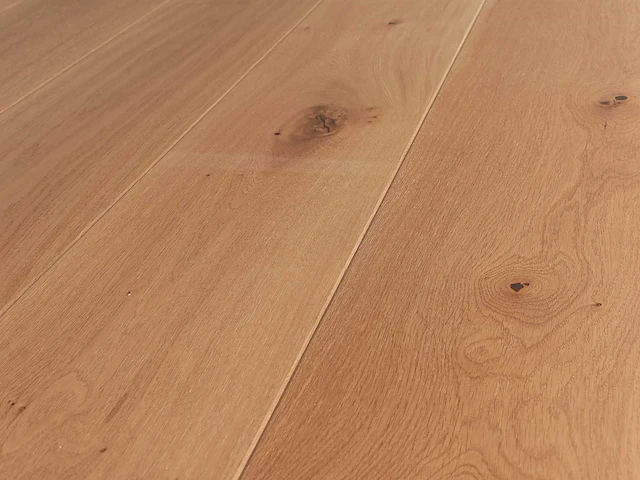 124 m2 parket eiken xl mutliplank - 2200 x 207 x 14 mm - afbeelding 1 van  4