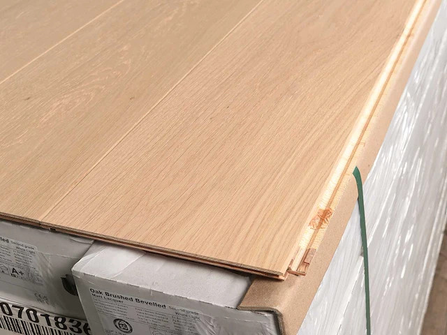 124 m2 parket eiken xl mutliplank - 2200 x 207 x 14 mm - afbeelding 2 van  4