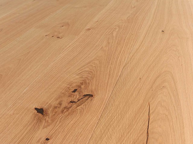 124 m2 parket eiken xl mutliplank - 2200 x 207 x 14 mm - afbeelding 1 van  4