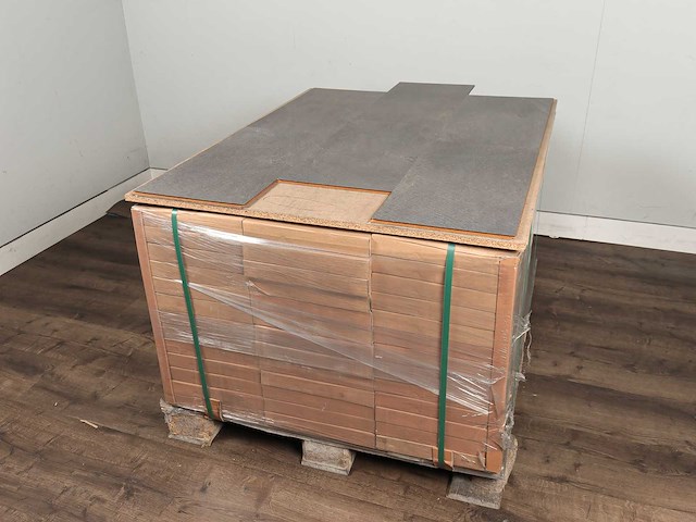 124 m2 pvc click tegel op hdf - 601 x 310 x 9 mm - afbeelding 4 van  4