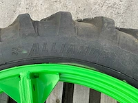 12.4r46 alliance a-350 band met velg - afbeelding 9 van  10
